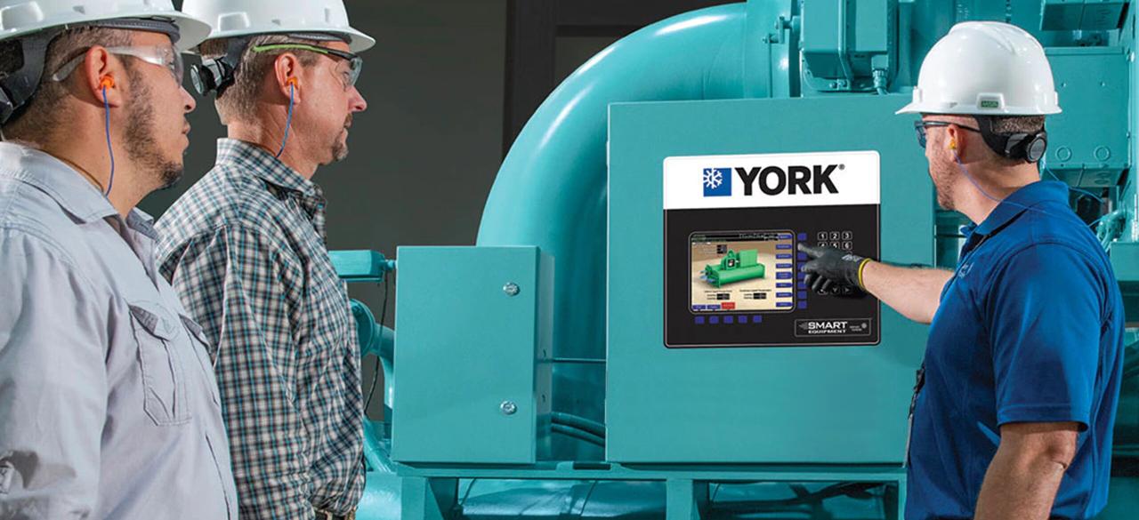 How do Industrial Chillers Work? | Johnson Controls