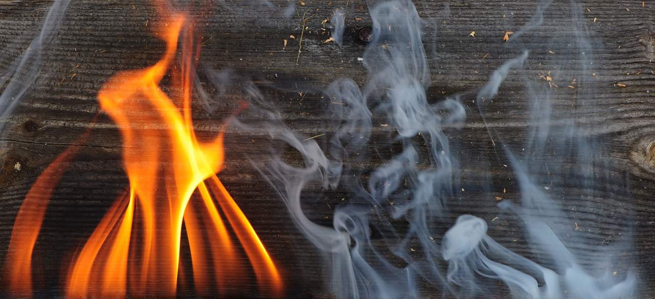 Smoke and Heat Detectors: the Differences | Johnson Controls